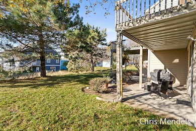 1387 W Harbour Towne Cir unit 231, Muskegon, MI 49441 - photo 6