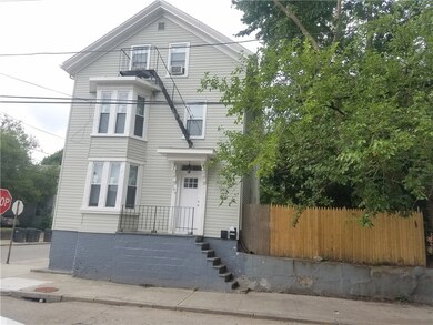 189 Burnside St, Providence, RI 02905 - photo 2