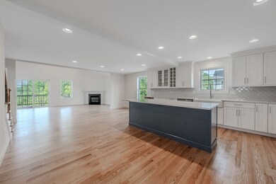 12 Esther Way unit Lot 15, Dracut, MA 01826 - photo 4