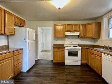 1334 Charlestown Rd unit 1, Phoenixville, PA 19460 - photo 7