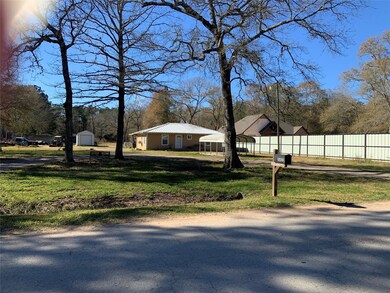 15422 Towerwood Dr, Conroe, TX 77306 - photo 3