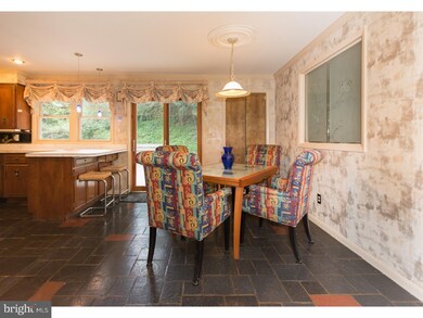 105 Deer Ln, Newtown Square, PA 19073 - photo 4