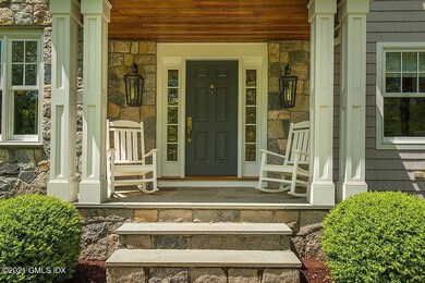 2 Carriage Rd, Cos Cob, CT 06807 - photo 2