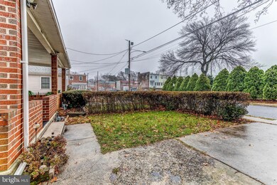 411 Beechwood Ave, Darby, PA 19023 - photo 6