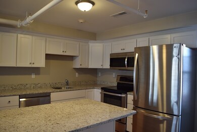 277 Central St unit B, Acton, MA 01720 - photo 3