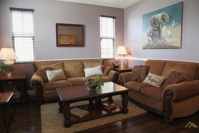 3453 Stetson Ave, Rosamond, CA 93560 - photo 2