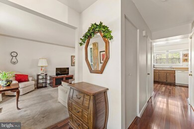 4543 Boastfield Ln, Olney, MD 20832 - photo 2