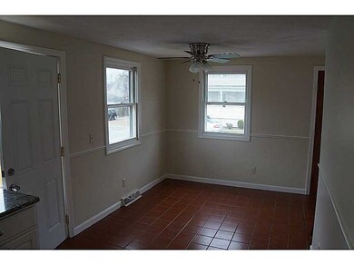 15 Queen St, Cranston, RI 02920 - photo 4