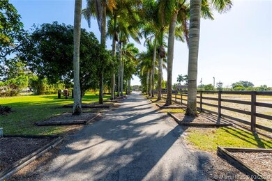 24025 SW 167th Ave, Homestead, FL 33031 - photo 4