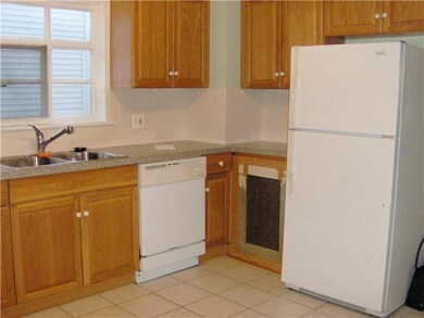 Kitchen Lower kitched has been wonderfully updated