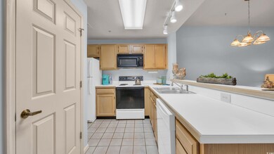 1221 Tidewater Dr unit 122 Teal Lake Villag, North Myrtle Beach, SC 29582 - photo 5