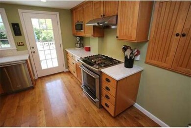 7 Sutherland Rd, Lexington, MA 02421 - photo 7