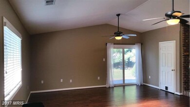 4311 S Starcrest Dr, Warrenton, VA 20187 - photo 6