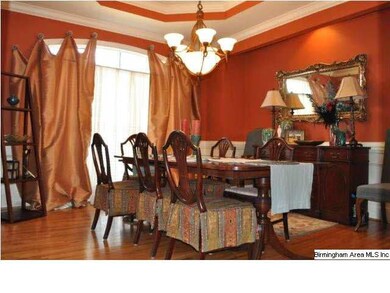 Banquet size dining room is great for entertaining
