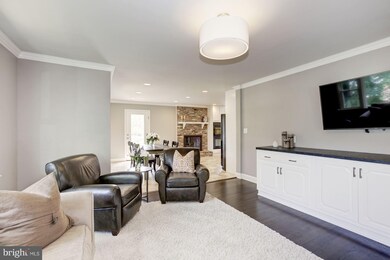 11603 Karen Dr, Potomac, MD 20854 - photo 6