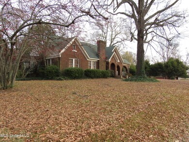 Exterior 5