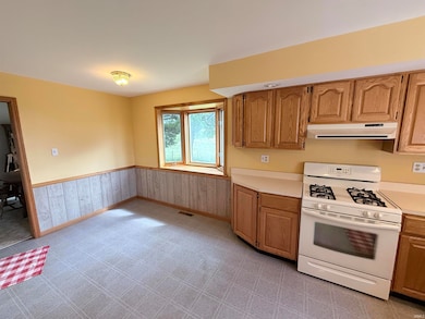 32670 Chicago Trail, New Carlisle, IN 46552 - photo 7