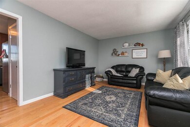 336 Wiley Blvd NW, Cedar Rapids, IA 52405 - photo 3