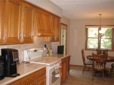 27 Yarmouth Dr, Bella Vista, AR 72715 - photo 6