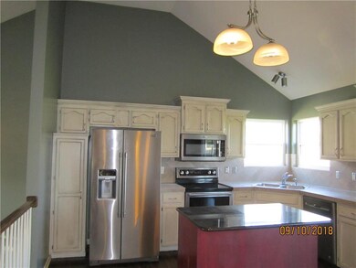 731 Chelsea Ct, Raymore, MO 64083 - photo 6