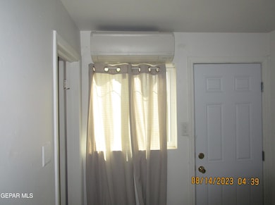 1017 Maple St unit B, El Paso, TX 79903 - photo 5