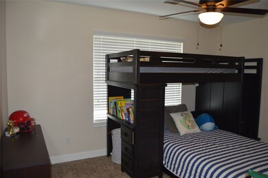 5305 Palo Duro Dr, Pearland, TX 77584 - photo 4