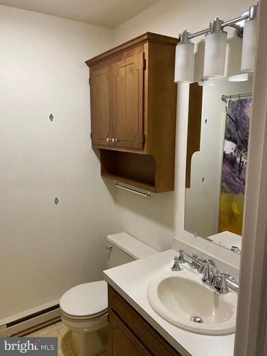 911 Cold Spring Rd unit 12, Allentown, PA 18103 - photo 7