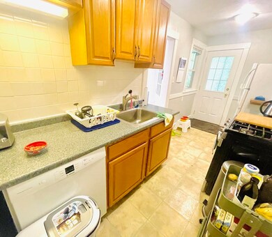 22 Potomac St unit 24, West Roxbury, MA 02132 - photo 5