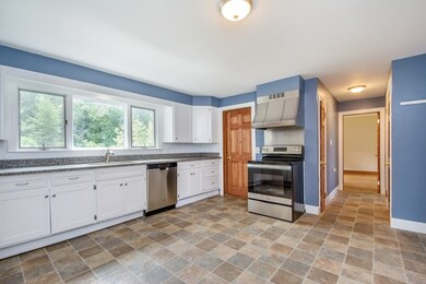 957 Stafford St, Rochdale, MA 01542 - photo 7