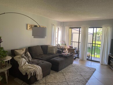 818 Sky Pine Way unit 52, Greenacres, FL 33415 - photo 4