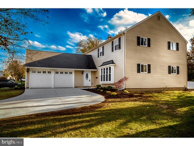 273 Burning Tree Rd, Delran, NJ 08075 - photo 2