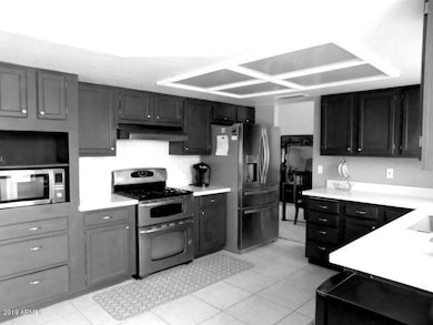 1402 N Pebble Beach Dr, Gilbert, AZ 85234 - photo 5