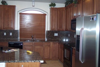 12638 w marshall 016
