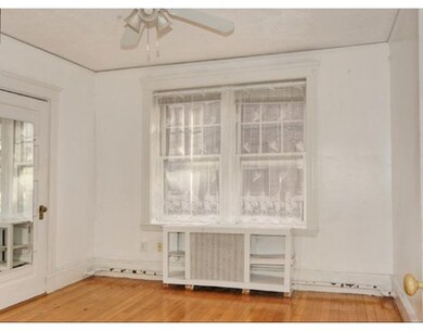25 Fairfield St unit 4, Cambridge, MA 02140 - photo 5