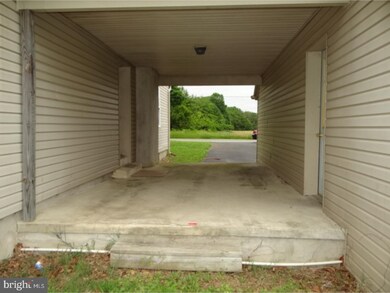 81 Davidson Rd, Swedesboro, NJ 08085 - photo 5