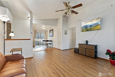 635 Bavarian Ln SE, Olympia, WA 98513 - photo 7