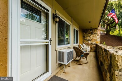 1836 Fairway Dr unit 204, Basye, VA 22810 - photo 5