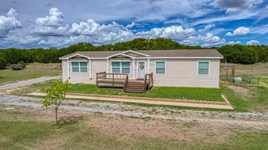 316 Kelly Brook Cir, Weatherford, TX 76087 - photo 3