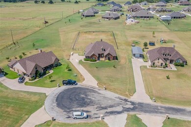 132 Champion Ct, Weatherford, TX 76087 - photo 3