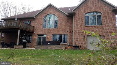 345 Lindman Dr, Chambersburg, PA 17202 - photo 3