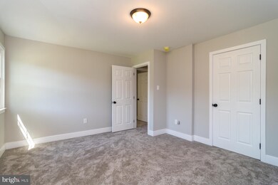 3697 Robin Rd, Furlong, PA 18925 - photo 4