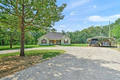 902 Wainscott Rd, Sadler, TX 76264 - photo 2