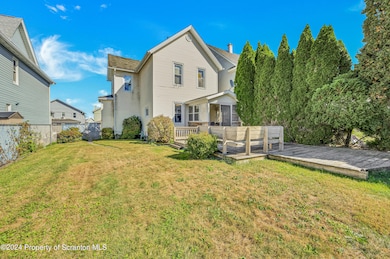 112 E Taylor St, Taylor, PA 18517 - photo 7