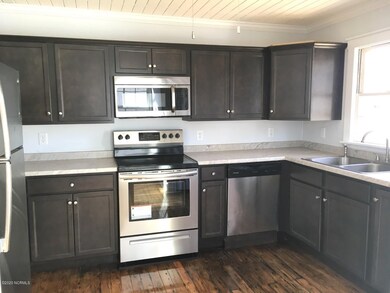 203 Red Oak St, Jacksonville, NC 28540 - photo 5