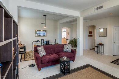 15 Living Room photo e