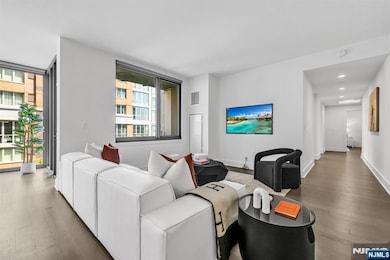 Nine On The Hudson unit 405, West New York, NJ 07093 - photo 5