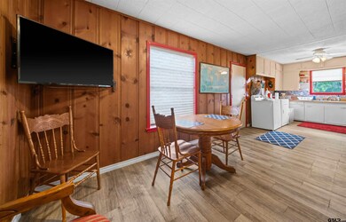 10497 County Road 272, Tyler, TX 75707 - photo 5