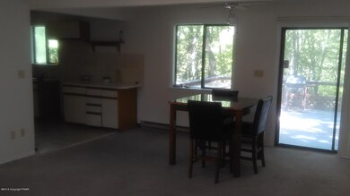 9487 Juniper Dr, Tobyhanna, PA 18466 - photo 3