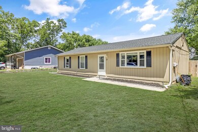 27 Fox St, Browns Mills, NJ 08015 - photo 2