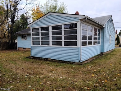 327 White Ave, Manville, NJ 08835 - photo 3